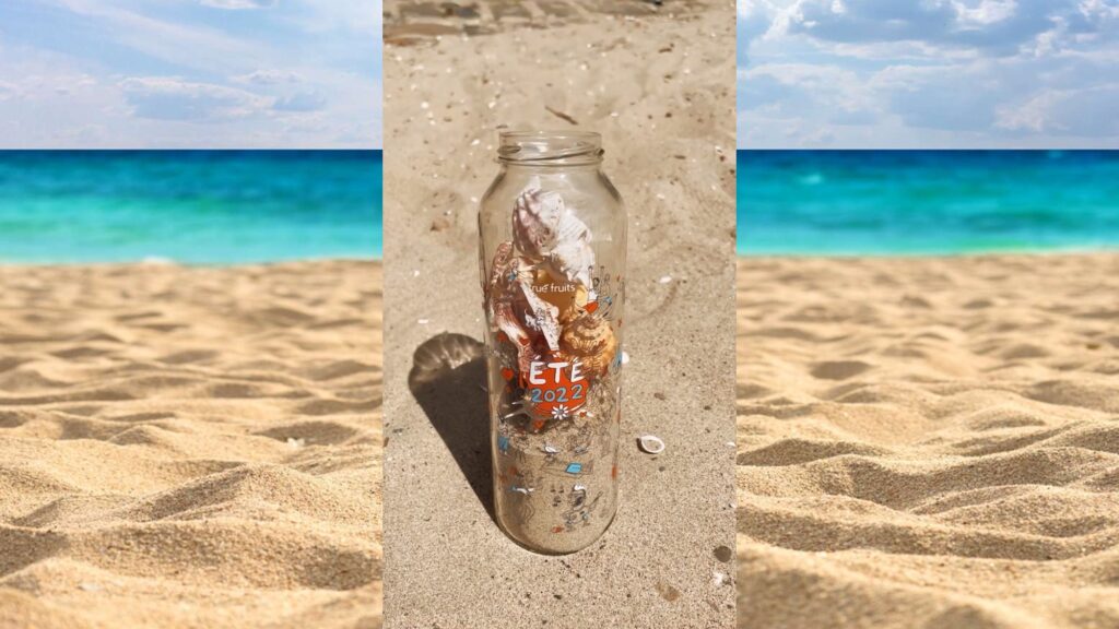 True Fruit transforme sa bouteille en carte postale pour les vacances.